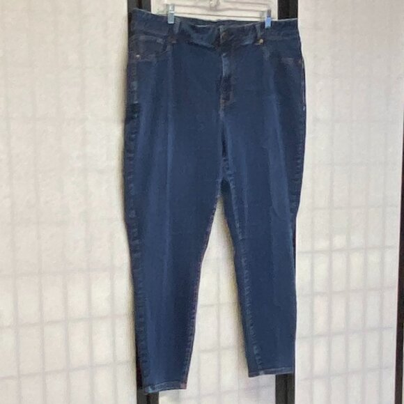 Maurices High Rise Skinny Stretch Jeans Jeggings 22W Short Medium Wash Denim - Picture 3 of 12